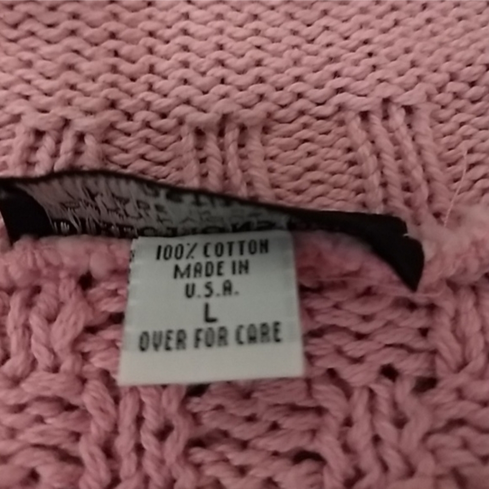 Pink Sweater - Picture 5 of 5